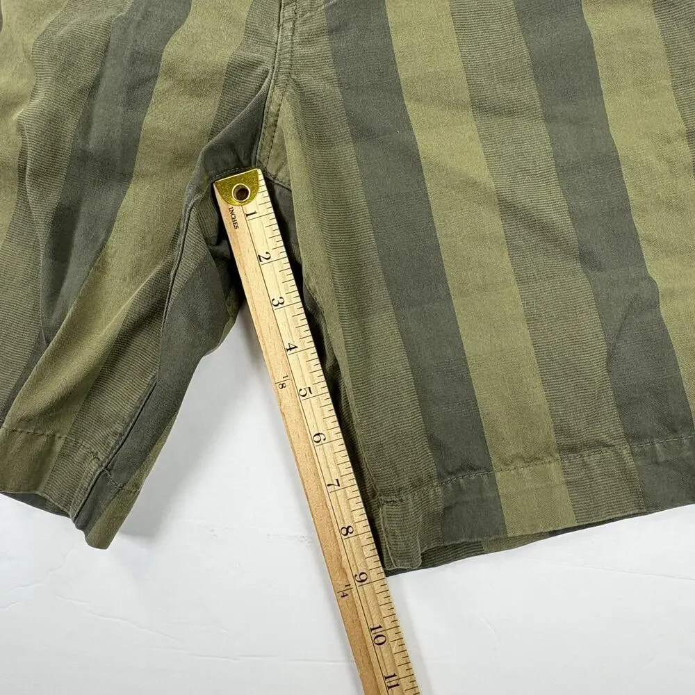 The North Face Chino Shorts Mens 36 Green Striped Stretch 9 Inseam Casual